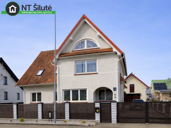 PARDUODAMAS GYVENAMASIS NAMAS ŠILUTĖJE, NIDOS G.