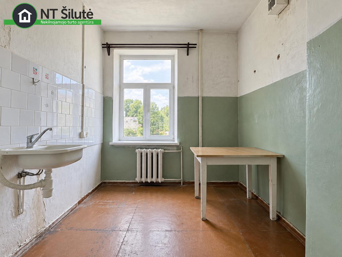 PARDUODAMAS 2 KAMBARIŲ BUTAS PIRMAME AUKŠTE LIETUVININKŲ G. 25 (12)