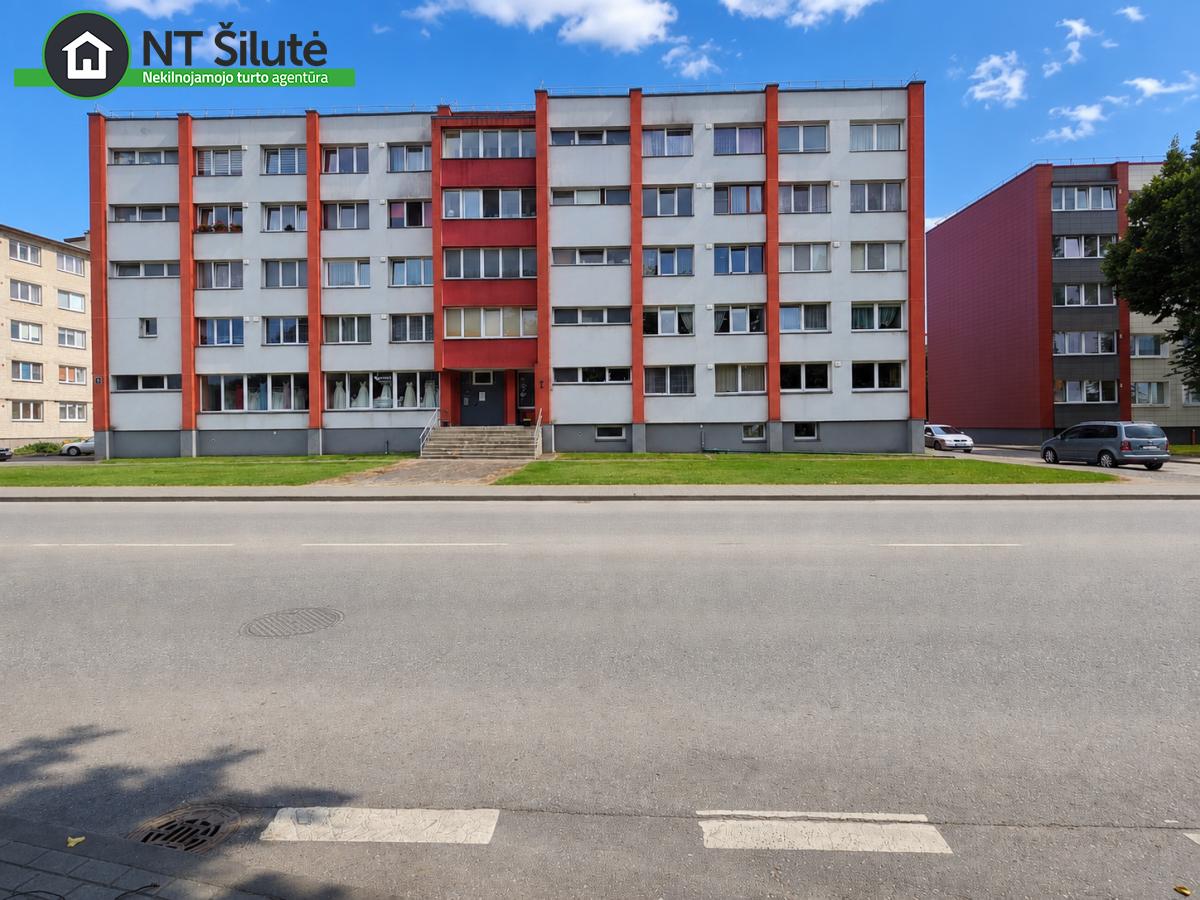 PARDUODAMAS 1 KAMBARIO BUTAS RENOVUOTAME NAME GLUOSNIŲ G. 3 (1)