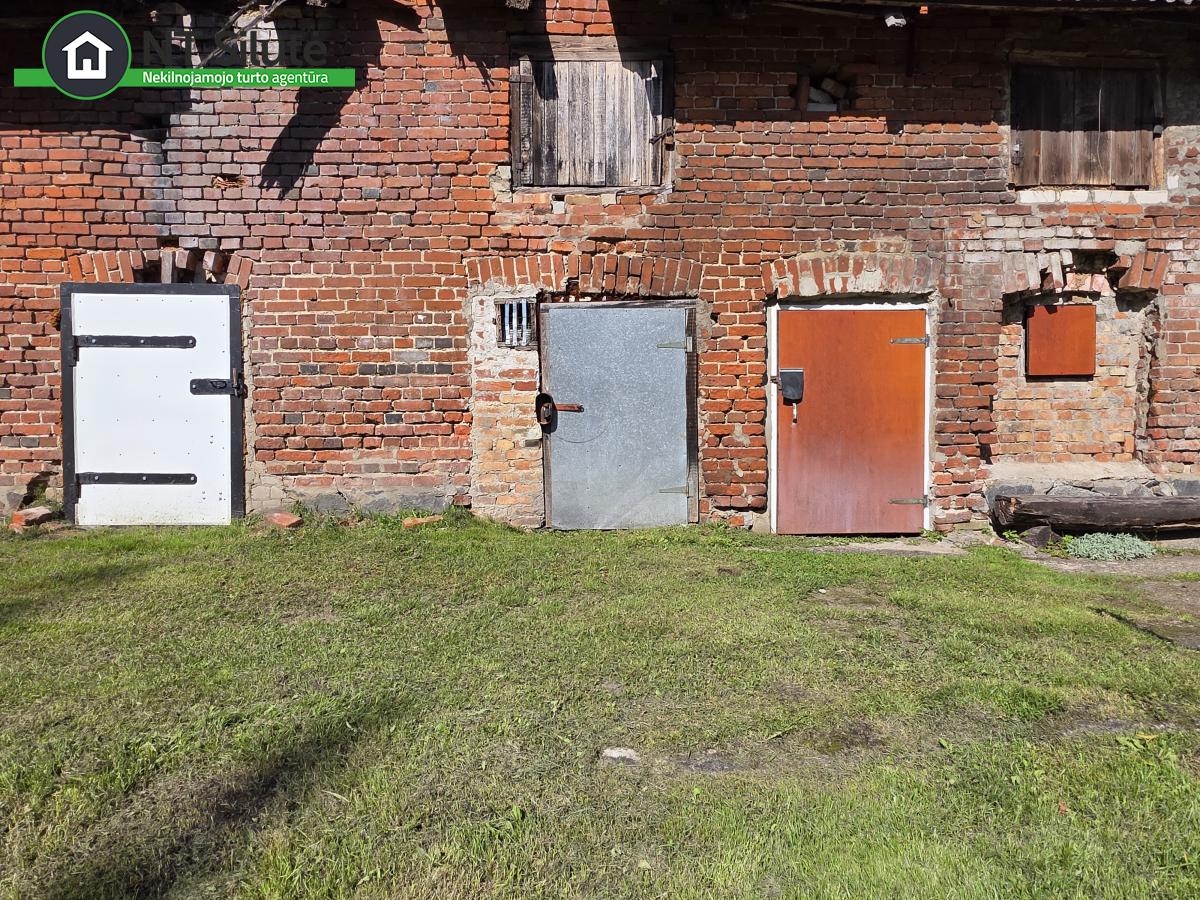 PARDUODAMAS 1 KAMBARIO BUTAS PIRMAME AUKŠTE, ŠILUTĖJE, TURGAUS G. 8 (20)