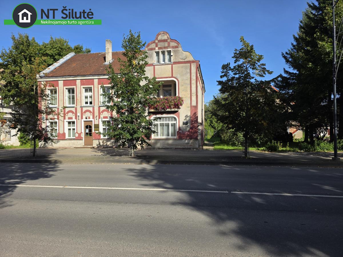PARDUODAMAS 2 KAMBARIŲ BUTAS PIRMAME AUKŠTE LIETUVININKŲ G. 25 (2)