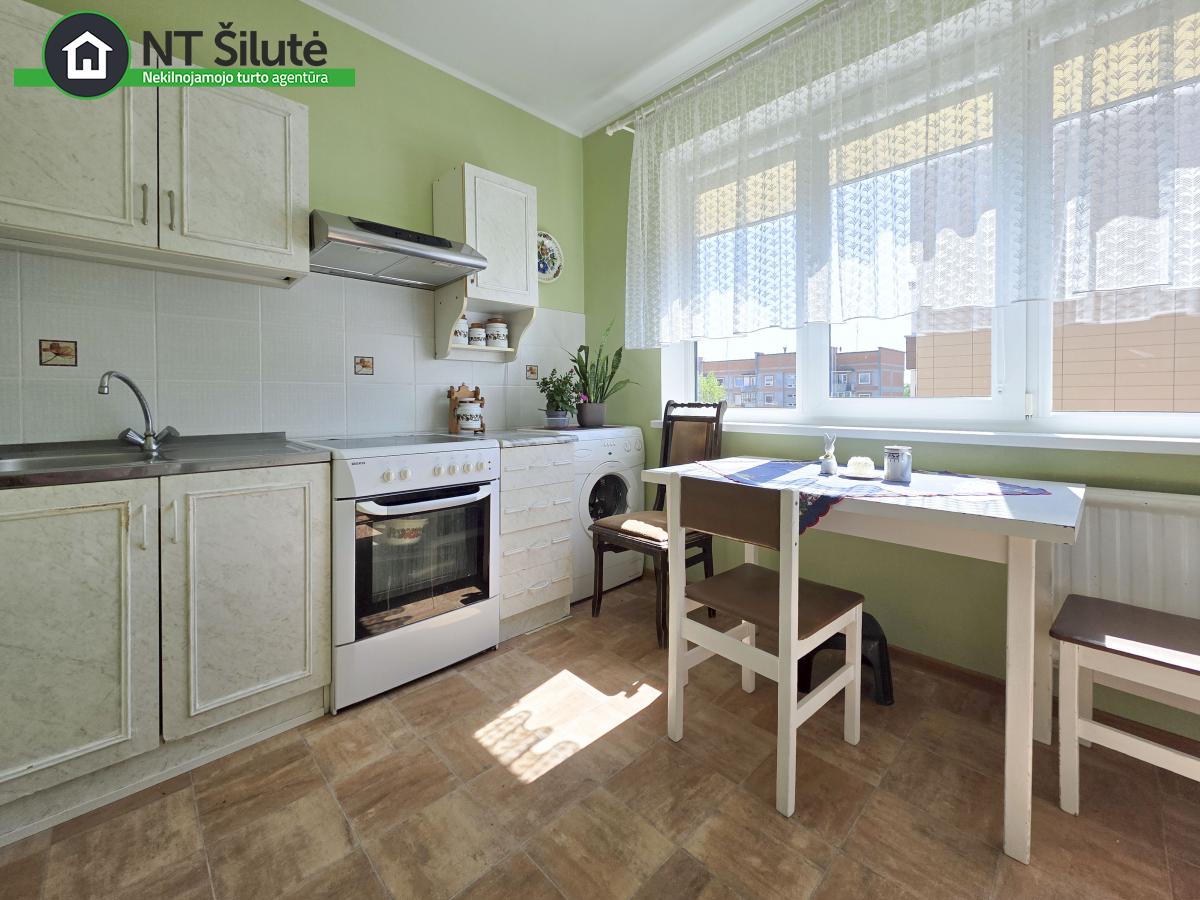 PARDUODAMAS 2 KAMBARIŲ BUTAS ŠILUTĖJE, KNYGNEŠIŲ G. 4 (3)