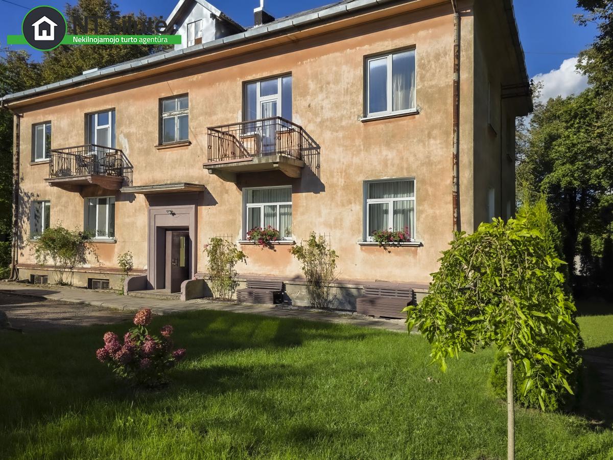 PARDUODAMAS 3 KAMBARIŲ BUTAS TILŽĖS G. 40 (18)