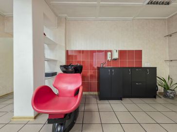 PARDUODAMOS KOMERCINĖS PATALPOS DIRVŲ G. 11, ŠILUTĖJE