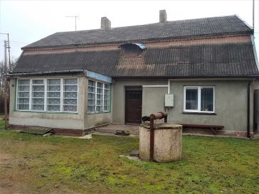 PARDUODAMA 1/4 NAMO DALIS SU 0.0675 HA ŽEMĖS SKLYPU