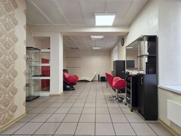 PARDUODAMOS KOMERCINĖS PATALPOS DIRVŲ G. 11, ŠILUTĖJE