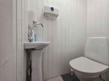 PARDUODAMOS KOMERCINĖS PATALPOS DIRVŲ G. 11, ŠILUTĖJE