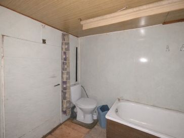 PARDUODAMAS 2 KAMBARIŲ BUTAS ANTRAME AUKŠTE RUSNĖJE, TAIKOS G. 7A