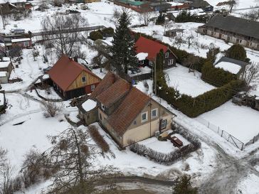 PARDUODAMAS 2 KAMBARIŲ BUTAS ANTRAME AUKŠTE RUSNĖJE, TAIKOS G. 7A