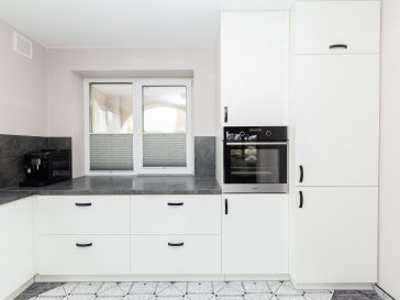 PARDUODAMAS GYVENAMASIS NAMAS ŠILUTĖJE, NIDOS G.