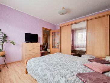 PARDUODAMAS 3 KAMBARIŲ BUTAS  KNYGNEŠIŲ G. 17
