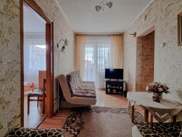 PARDUODAMAS 3 KAMBARIŲ BUTAS  KNYGNEŠIŲ G. 17