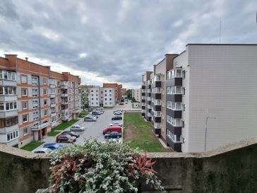 PARDUODAMAS 3 KAMBARIŲ BUTAS  KNYGNEŠIŲ G. 17