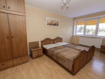 PARDUODAMAS TVARKINGAS 3 KAMBARIŲ BUTAS SAUGOSE