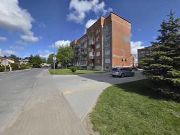 PARDUODAMAS 1 KAMBARIO SU MAŽUOJU HOLU BUTAS ŽALGIRIO G. 11