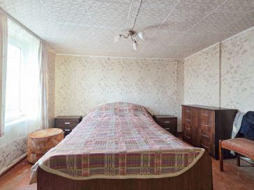 PARDUODAMAS 2 KAMBARIŲ BUTAS ANTRAME AUKŠTE RUSNĖJE, TAIKOS G. 7A