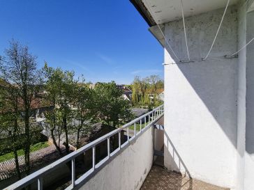 PARDUODAMAS 3 KAMBARIŲ BUTAS MELIORATORIŲ AL. 1