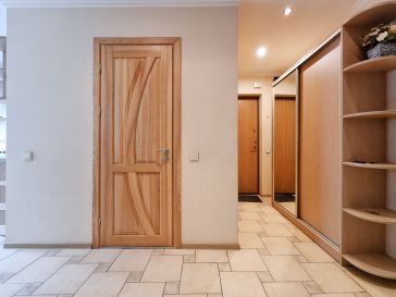 PARDUODAMAS 2 KAMBARIŲ BUTAS 1 AUKŠTE CINTJONIŠKIŲ G.16