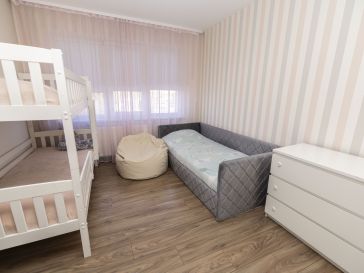 PARDUODAMAS 3 KAMBARIŲ BUTAS CINTJONIŠKIŲ G.16