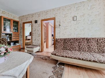 PARDUODAMAS 3 KAMBARIŲ BUTAS  KNYGNEŠIŲ G. 17