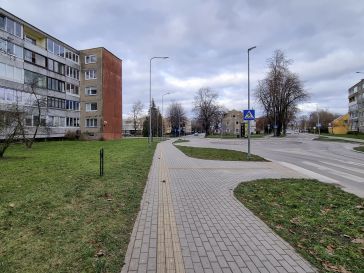 PARDUODAMAS 3 KAMBARIŲ BUTAS SODŲ G. 1