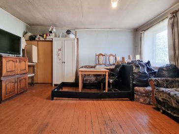 PARDUODAMAS 2 KAMBARIŲ BUTAS TILŽĖS G. 27