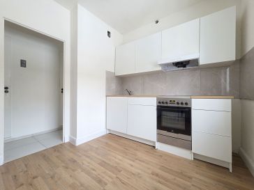 PARDUODAMAS 1 KAMBARIO BUTAS SU HOLU P. JAKŠTO G. 3, ŠILUTĖJE