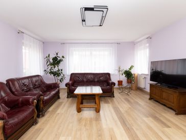 PARDUODAMAS GYVENAMASIS NAMAS ŠILUTĖJE, NIDOS G.