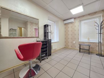 PARDUODAMOS KOMERCINĖS PATALPOS DIRVŲ G. 11, ŠILUTĖJE