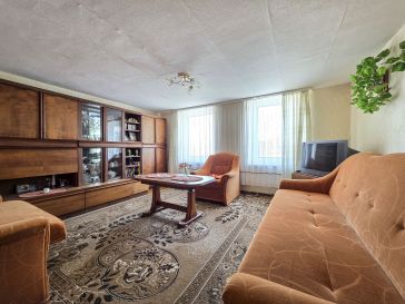 PARDUODAMAS 2 KAMBARIŲ BUTAS ANTRAME AUKŠTE RUSNĖJE, TAIKOS G. 7A