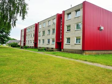 PARDUODAMAS  3-JŲ KAMBARIŲ BUTAS GRABUPIŲ K. VINGIO G.