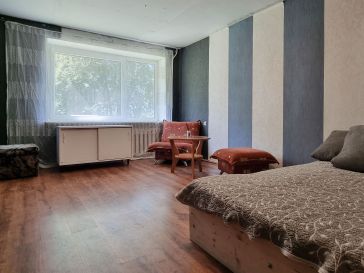 PARDUODAMAS 2 KAMBARIŲ BUTAS TRAKSĖDŽIUOSE  ŠILOJŲ G. 9 