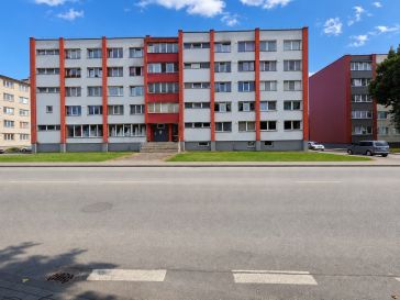 PARDUODAMAS 1 KAMBARIO BUTAS RENOVUOTAME NAME GLUOSNIŲ G. 3