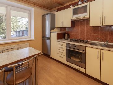 PARDUODAMAS TVARKINGAS 3 KAMBARIŲ BUTAS SAUGOSE