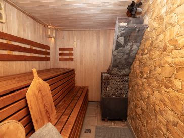 PARDUODAMAS GYVENAMASIS NAMAS ŠILUTĖJE, NIDOS G.