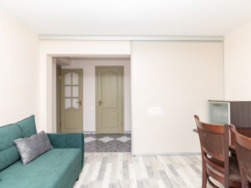 PARDUODAMAS GYVENAMASIS NAMAS ŠILUTĖJE, NIDOS G.