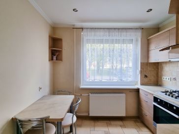 PARDUODAMAS 2 KAMBARIŲ BUTAS 1 AUKŠTE CINTJONIŠKIŲ G.16