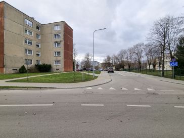 PARDUODAMAS 3 KAMBARIŲ BUTAS SODŲ G. 1