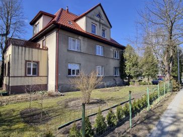 PARDUODAMAS 2 KAMBARIŲ BUTAS ANTRAME AUKŠTE SODŲ G. 17