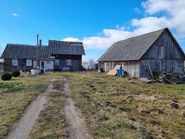 PARDUODAMA SODYBA RUSNĖJE SU 37.31 HA. ŽEMĖS SKLYPU