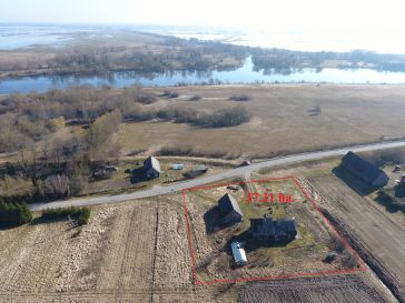 PARDUODAMA SODYBA RUSNĖJE SU 37.31 HA. ŽEMĖS SKLYPU