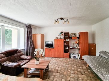 PARDUODAMAS 1 KAMBARIO BUTAS PIRMAME AUKŠTE