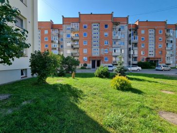 PARDUODAMAS 1 KAMBARIO BUTAS PIRMAME AUKŠTE