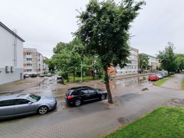 PARDUODAMAS 1 KAMBARIO BUTAS PIRMAME AUKŠTE