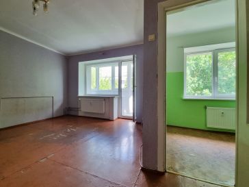 PARDUODAMAS 1 KAMBARIO BUTAS RENOVUOTAME NAME LAISVĖS AL. 9