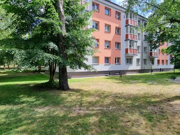 PARDUODAMAS 1 KAMBARIO BUTAS RENOVUOTAME NAME LAISVĖS AL. 9