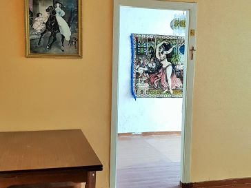 PARDUODAMAS  2  KAMBARIŲ  BUTAS  4 AUKŠTE LAISVĖS KV. 