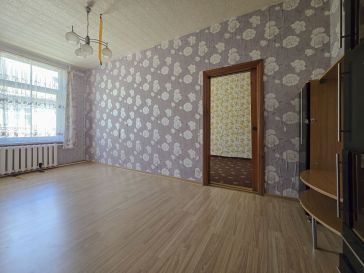 PARDUODAMAS 2 KAMBARIŲ BUTAS RUSNĖJE,NERINGOS G.11