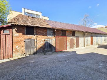 PARDUODAMAS 2 KAMBARIŲ BUTAS ŠILUTĖS CENTRE, PIRMAME AUKŠTE