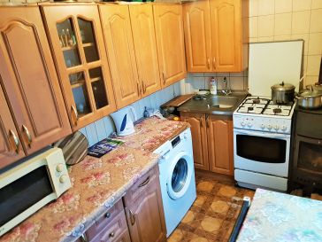 PARDUODAMAS  2 KAMBARIŲ BUTAS ŠILUTĖS R.SAV. TARVYDŲ K.